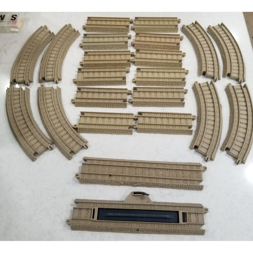 Thomas the Train Track Pieces and Accessories Lot (22 Pieces)